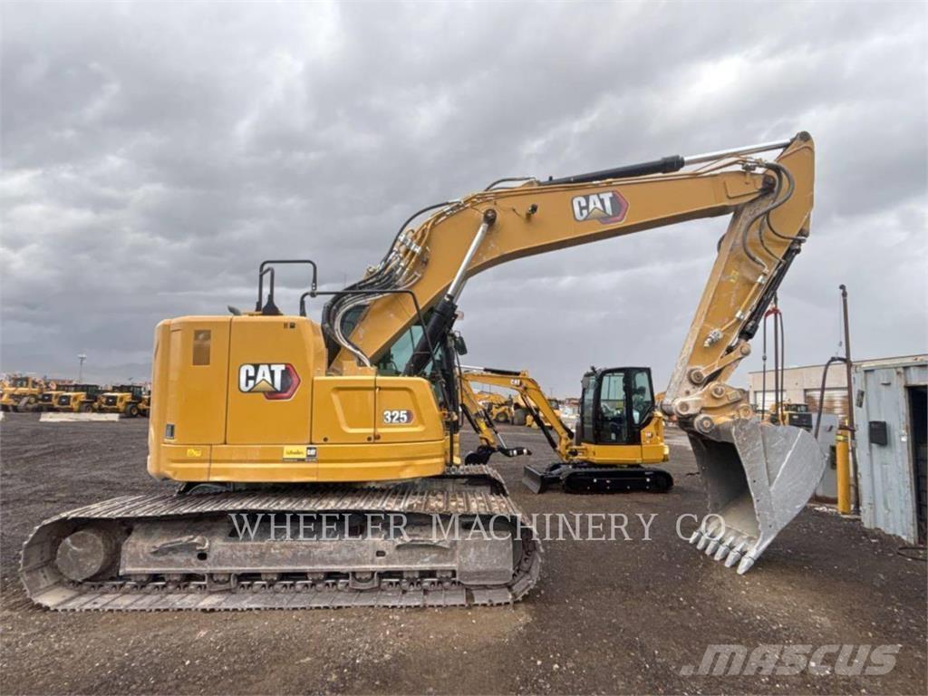 CAT 325 CF Bandgrävare