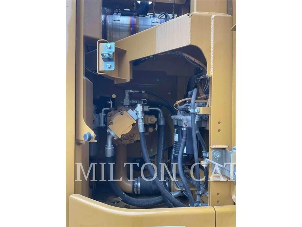 CAT 32507 Bandgrävare