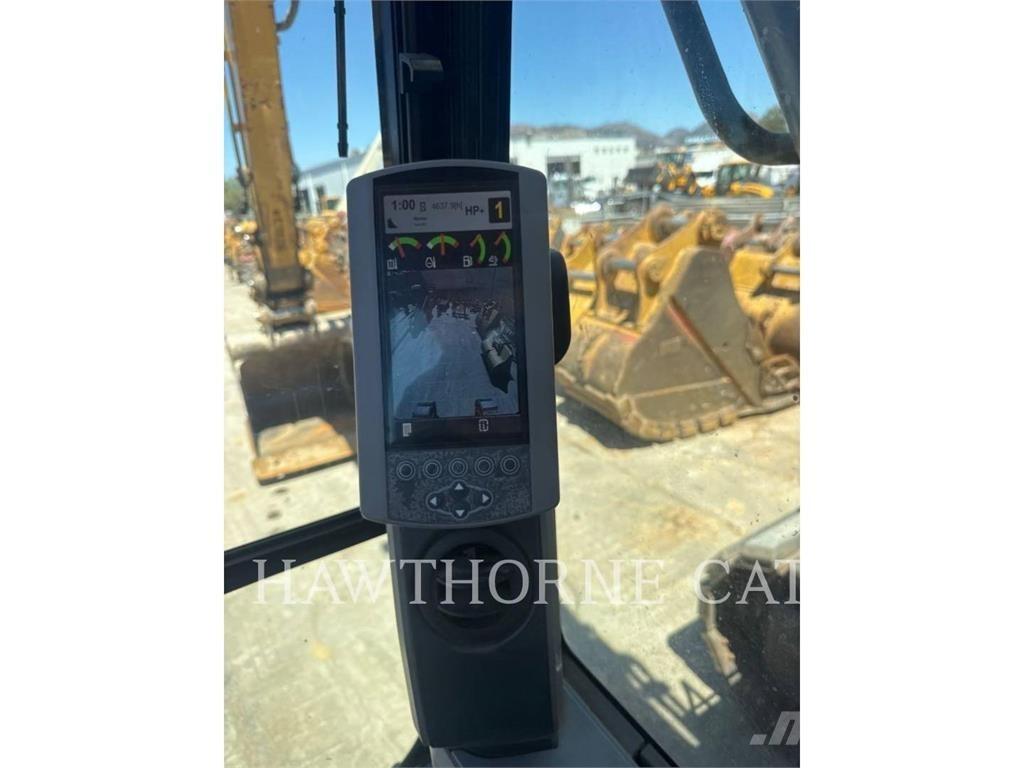 CAT 325F CR Bandgrävare