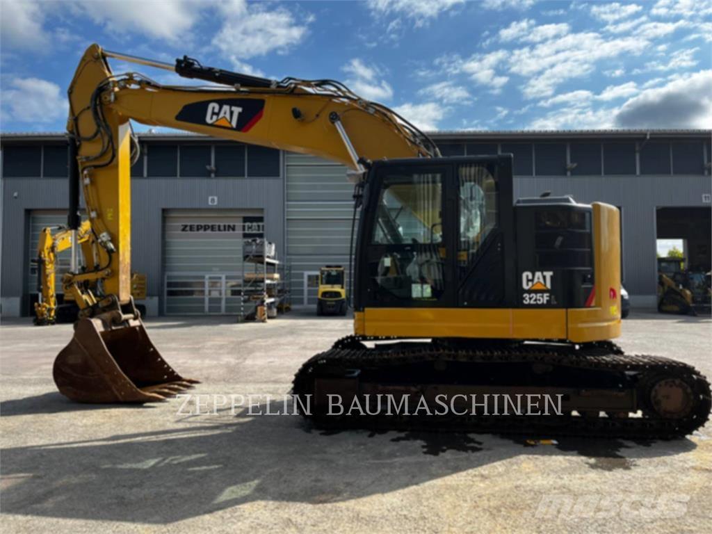 CAT 325FL Bandgrävare