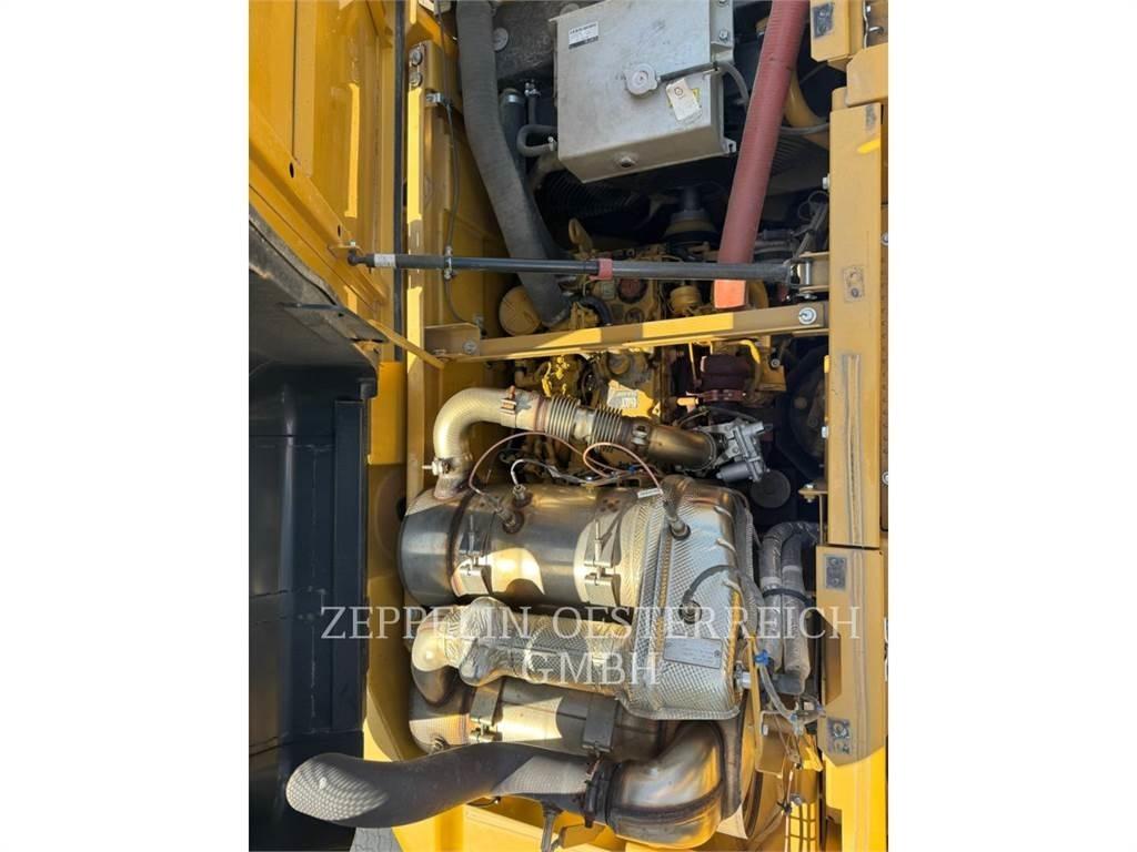 CAT 325FLCR Bandgrävare