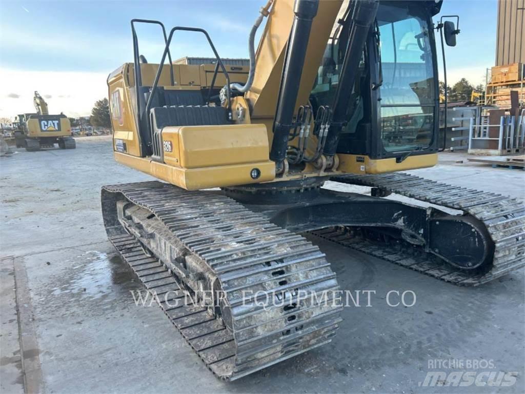 CAT 326 Bandgrävare