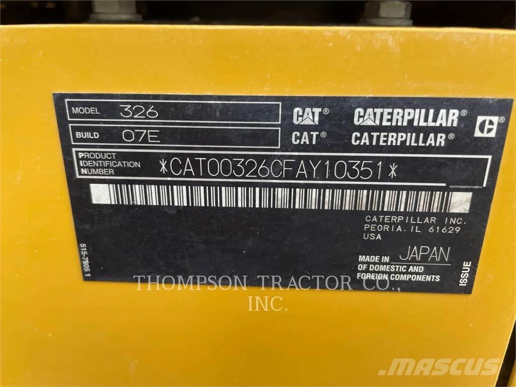 CAT 326 Bandgrävare