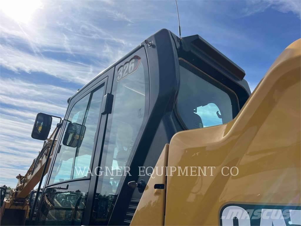 CAT 326 Bandgrävare