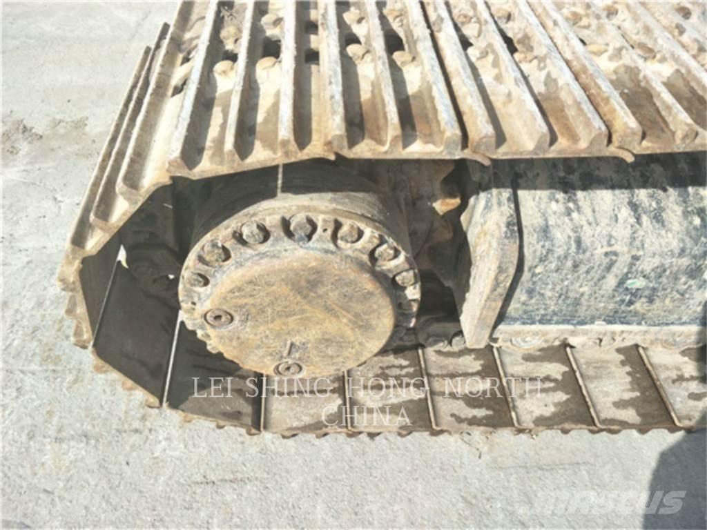 CAT 326D2L Bandgrävare