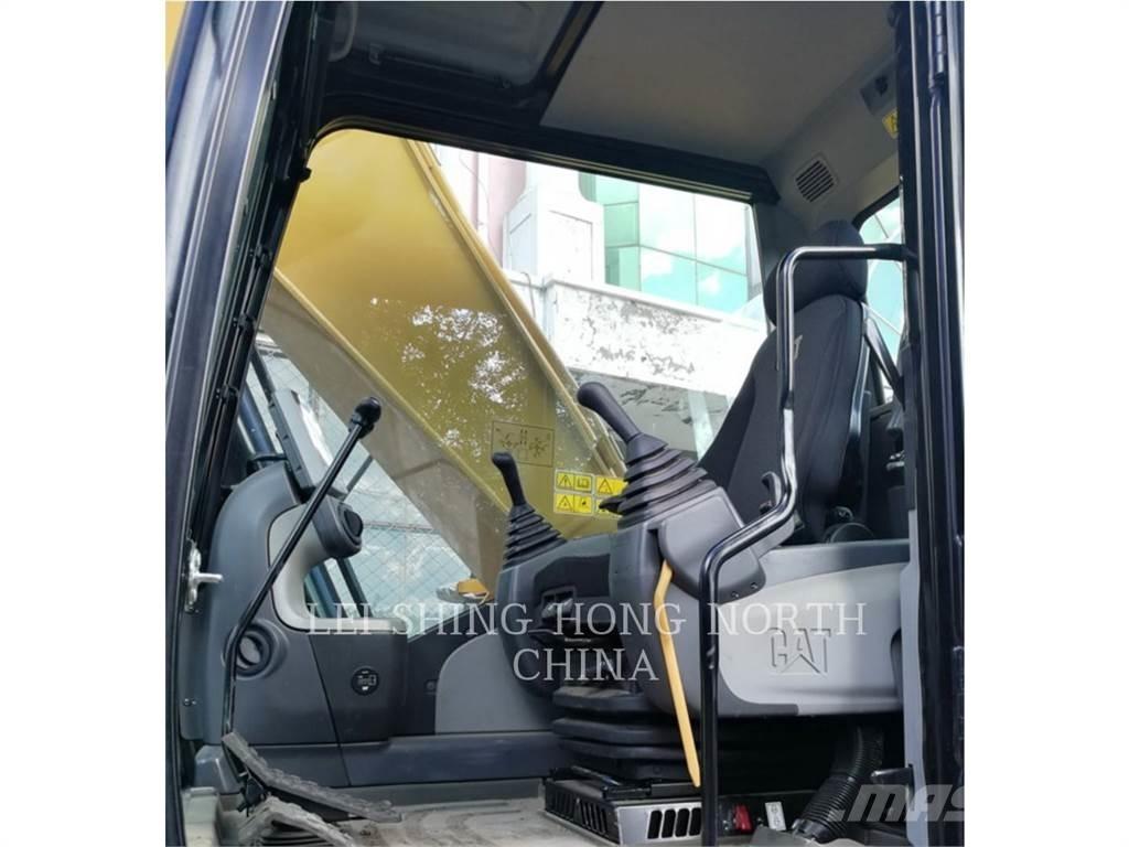CAT 326D2L Bandgrävare