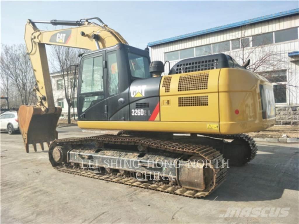 CAT 326D2L Bandgrävare