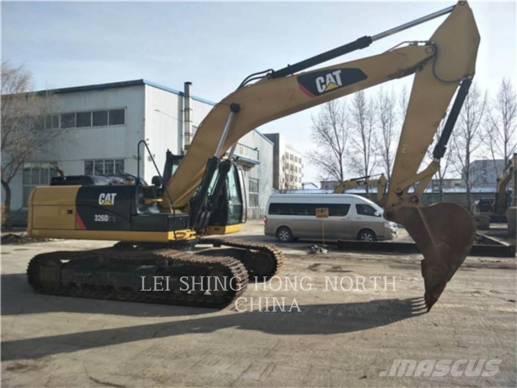 CAT 326D2L Bandgrävare