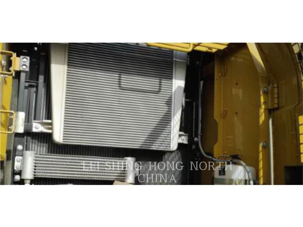 CAT 326D2L Bandgrävare