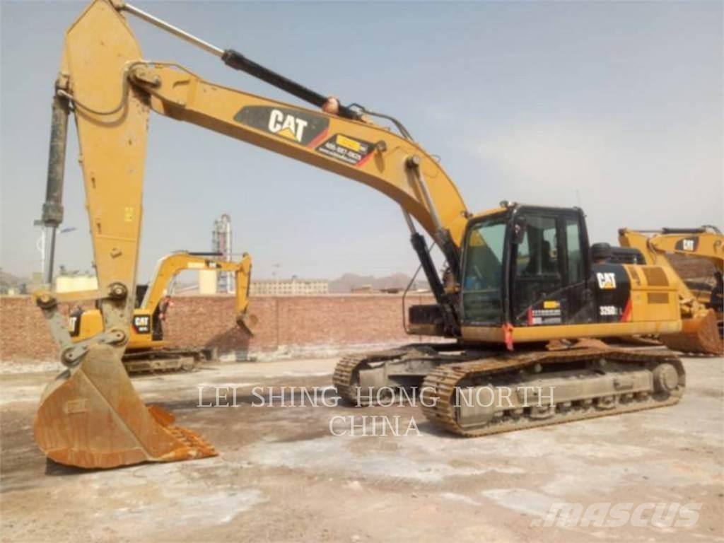 CAT 326D2L Bandgrävare
