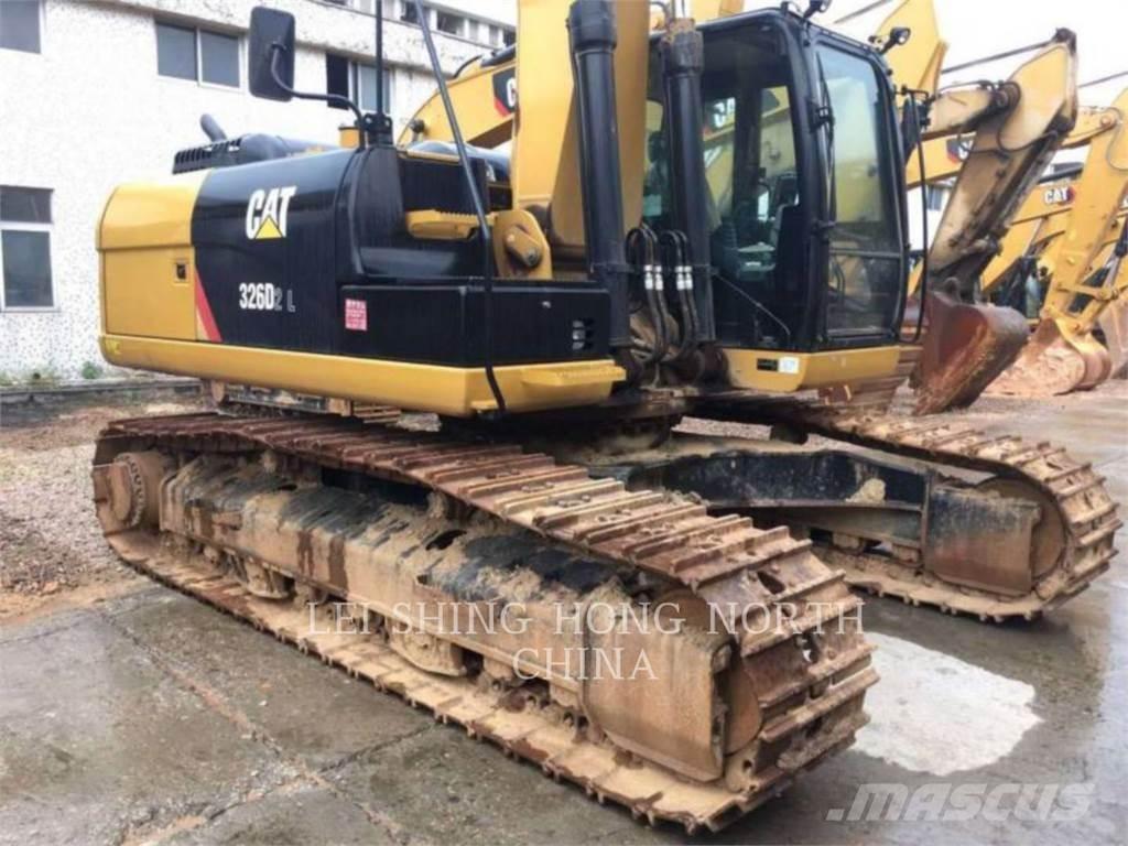 CAT 326D2L Bandgrävare