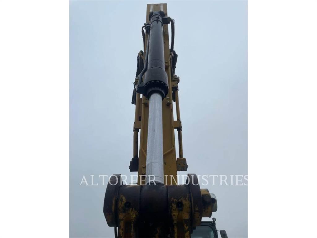 CAT 326FL Bandgrävare