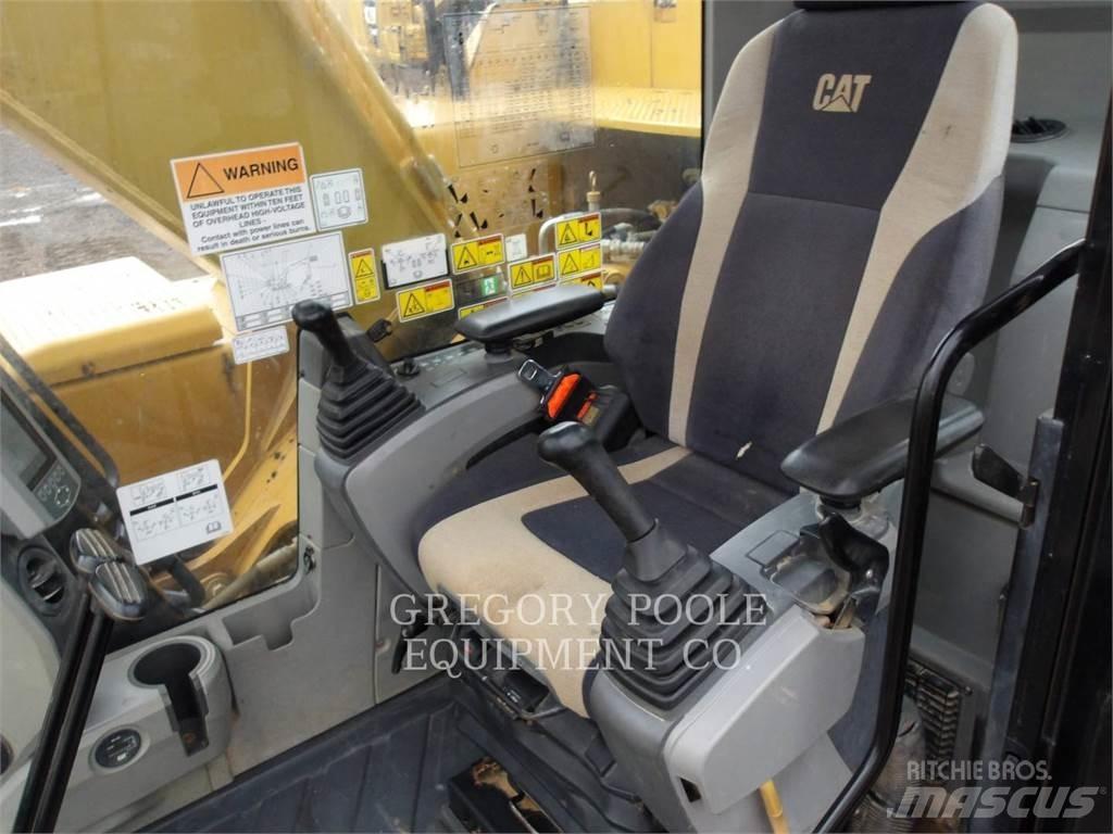 CAT 326FL Bandgrävare