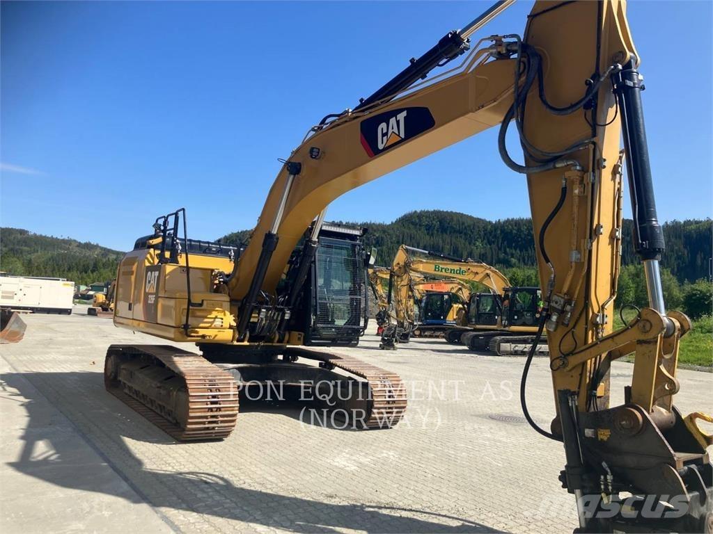 CAT 326FL Bandgrävare