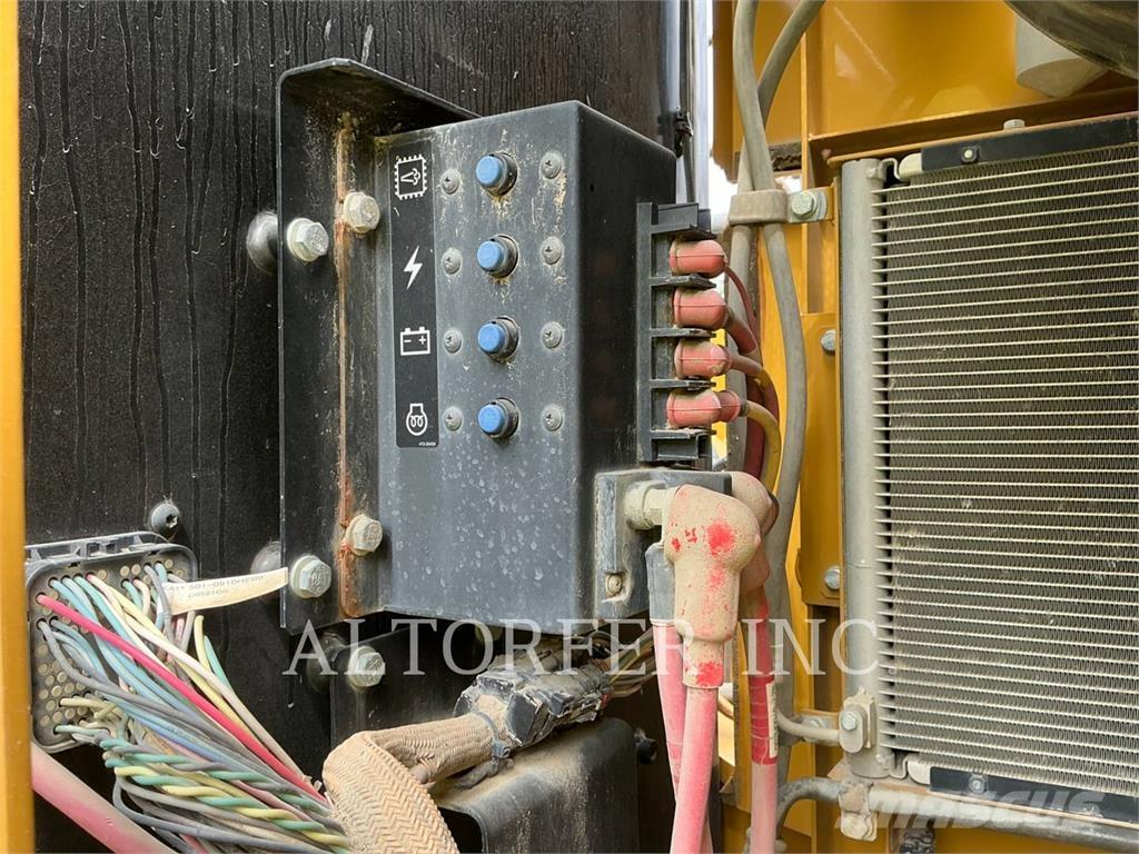 CAT 326FL Bandgrävare