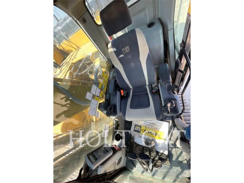 CAT 326FL TC Bandgrävare