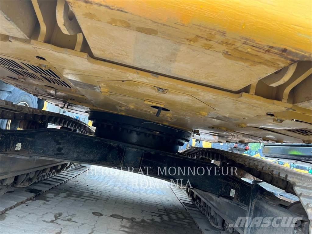 CAT 326FLN Bandgrävare