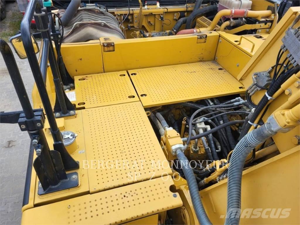CAT 326FLN Bandgrävare