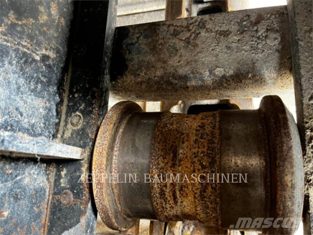 CAT 326FLN Bandgrävare