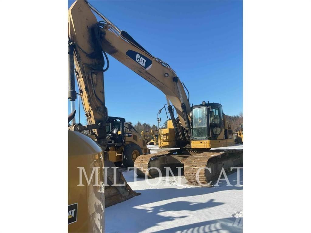 CAT 328D L CR Bandgrävare