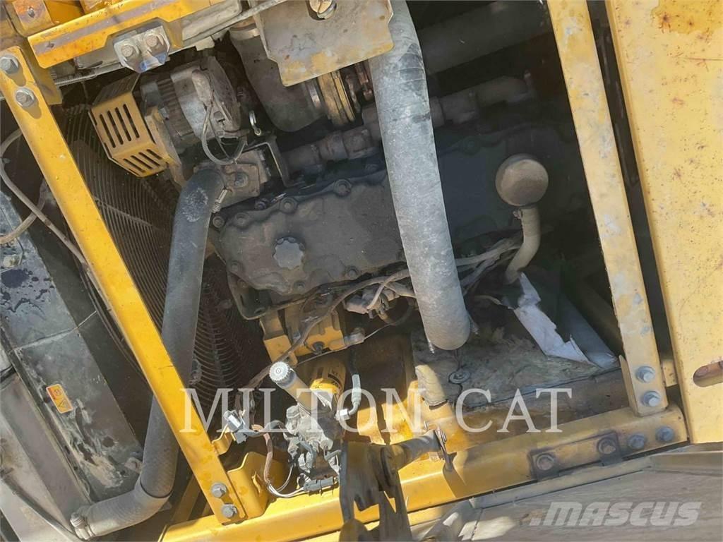 CAT 328D L CR Bandgrävare