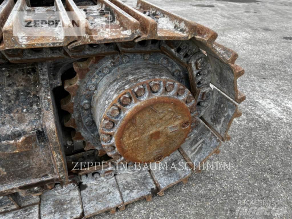 CAT 328DTUNNEL Bandgrävare