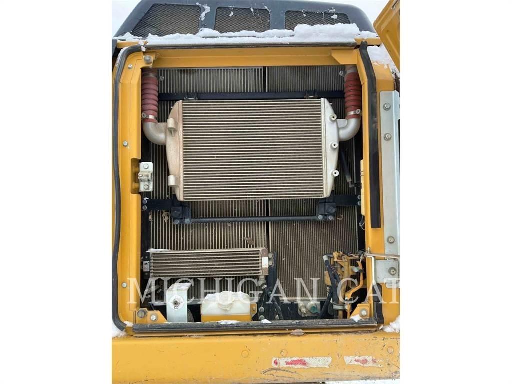 CAT 329EL Bandgrävare