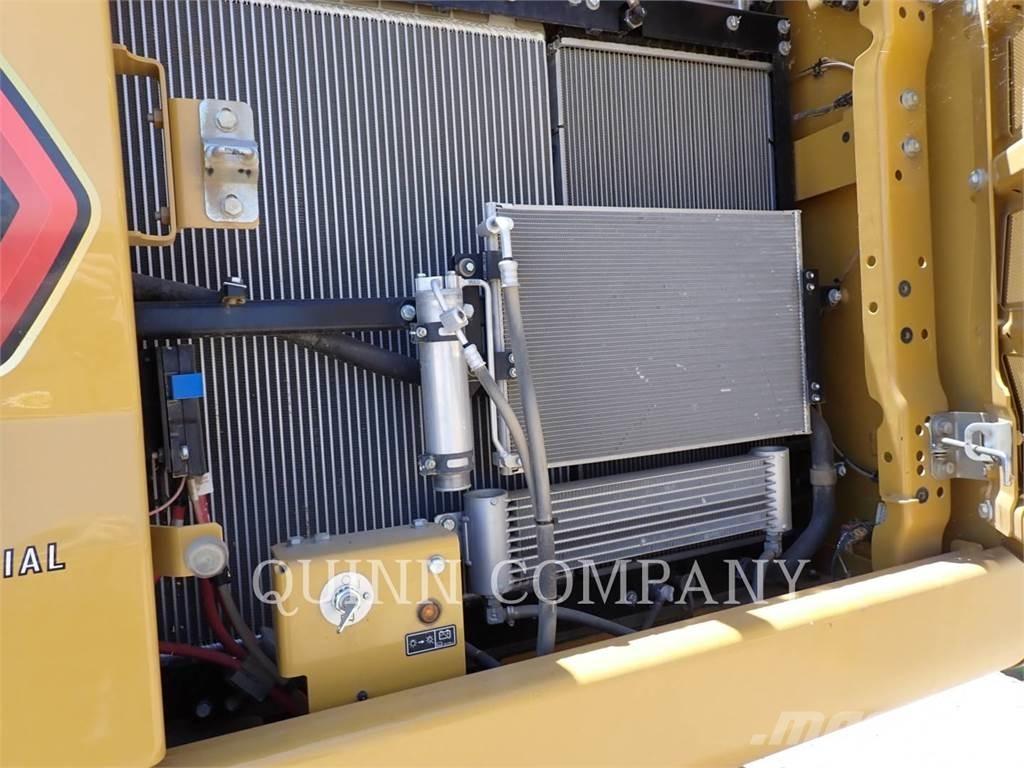 CAT 330 Bandgrävare