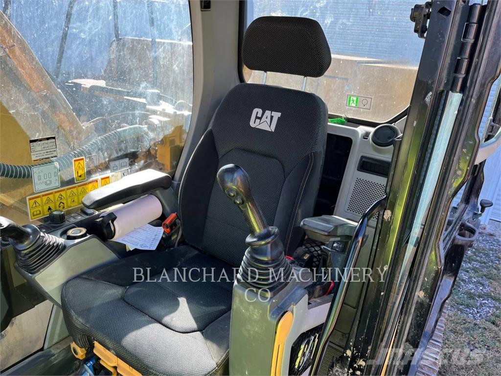 CAT 330 Bandgrävare