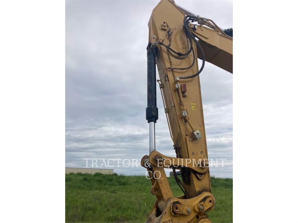 CAT 330 Bandgrävare