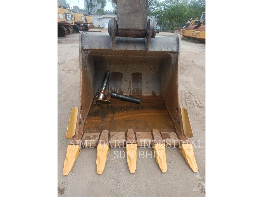 CAT 330-07GC Bandgrävare