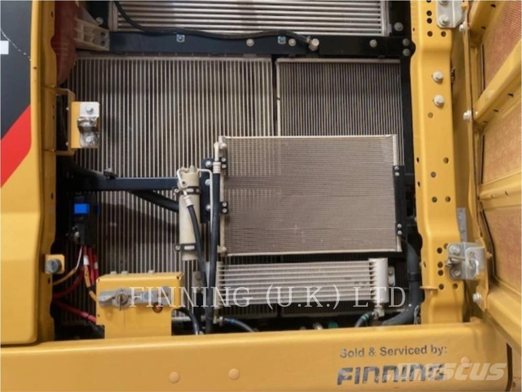 CAT 330 2D Bandgrävare