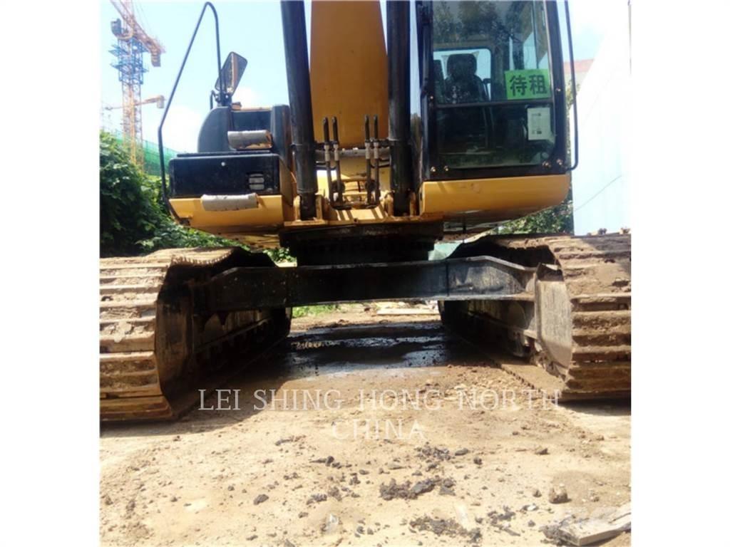 CAT 330D2L Bandgrävare