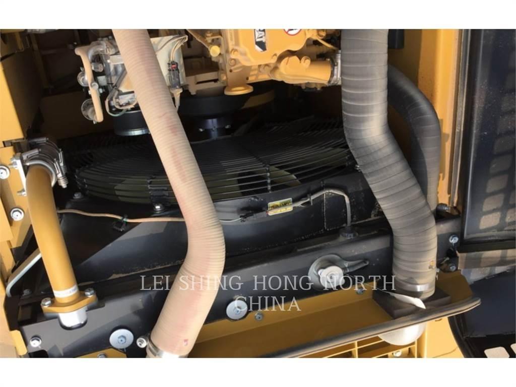 CAT 330D2L Bandgrävare