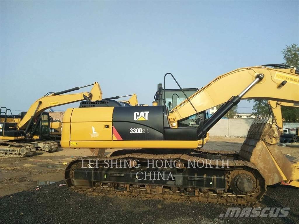 CAT 330D2L Bandgrävare