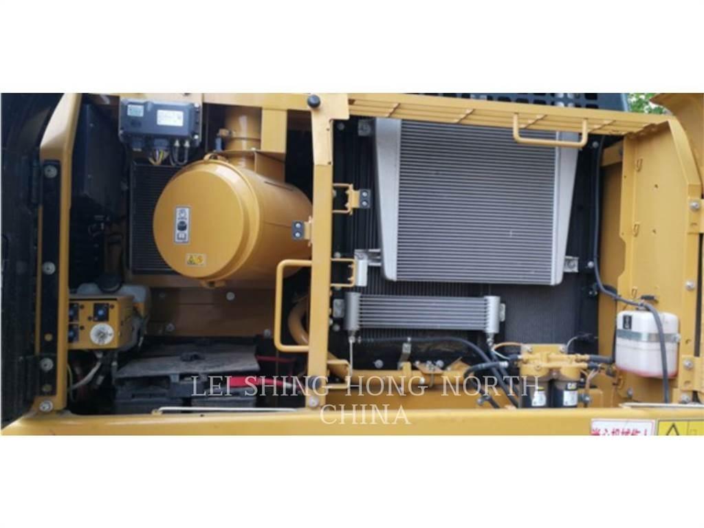 CAT 330D2L Bandgrävare