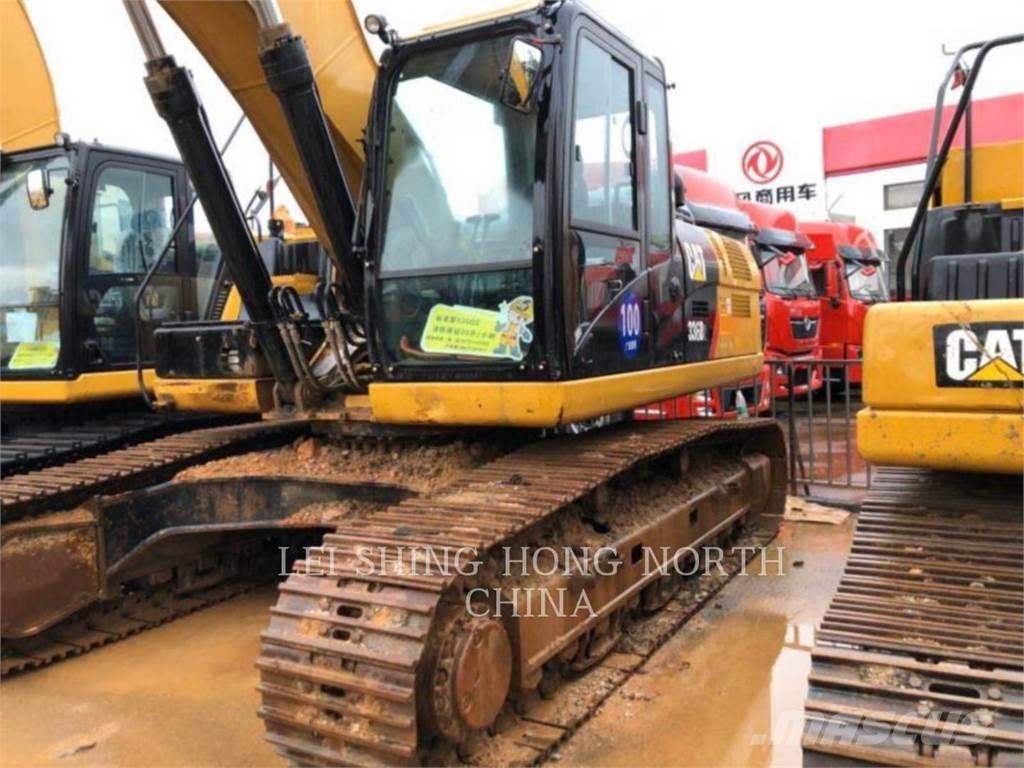 CAT 330D2L Bandgrävare