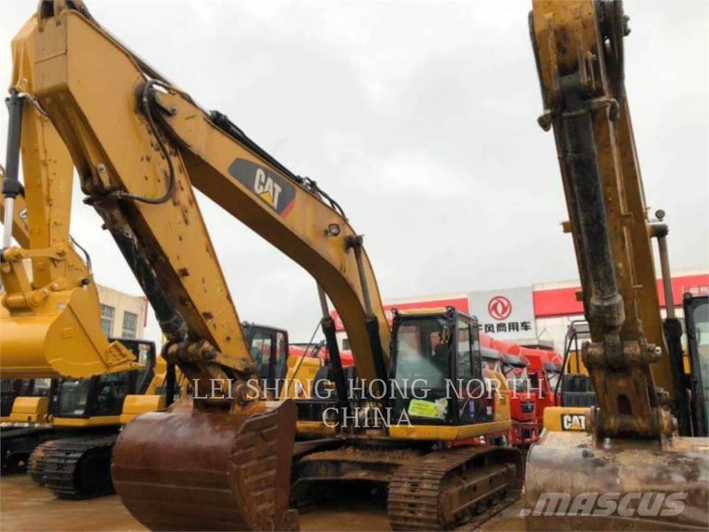 CAT 330D2L Bandgrävare