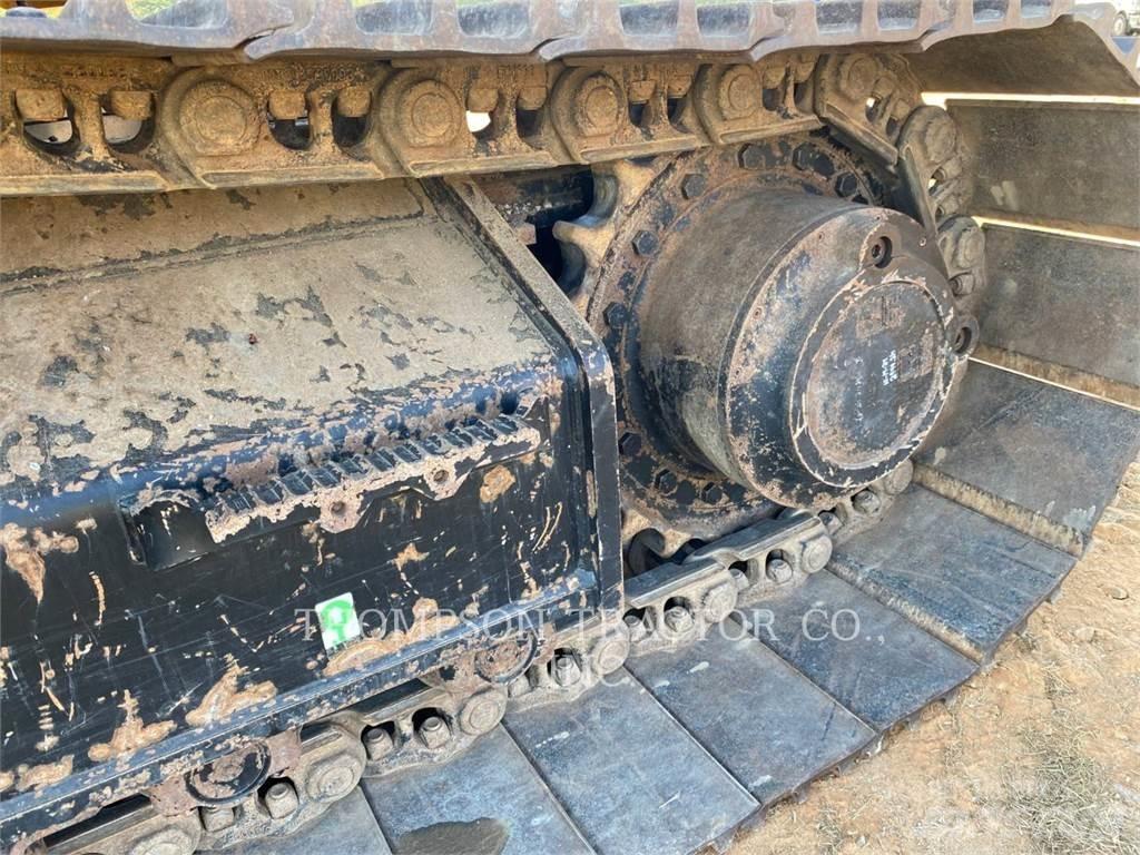 CAT 335 Bandgrävare
