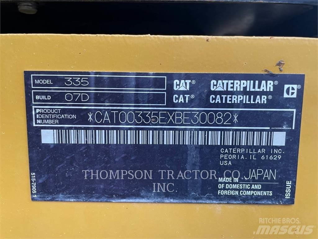 CAT 335 Bandgrävare