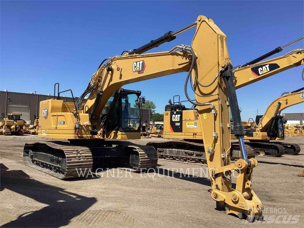 CAT 335 Bandgrävare