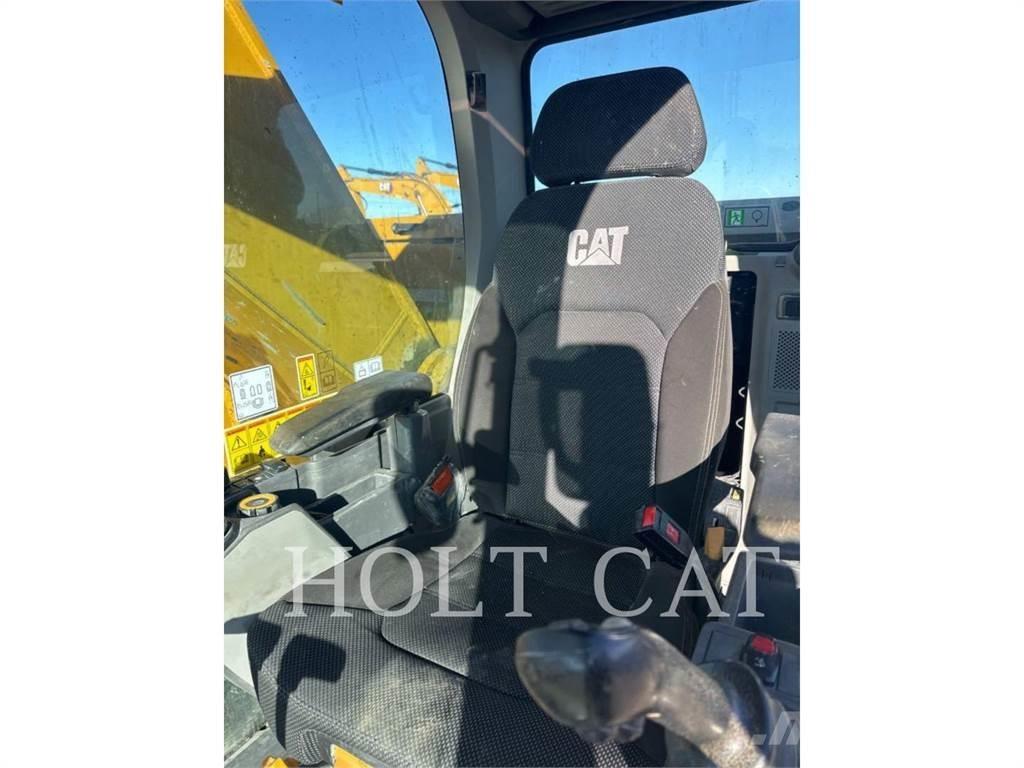 CAT 335 TC Bandgrävare