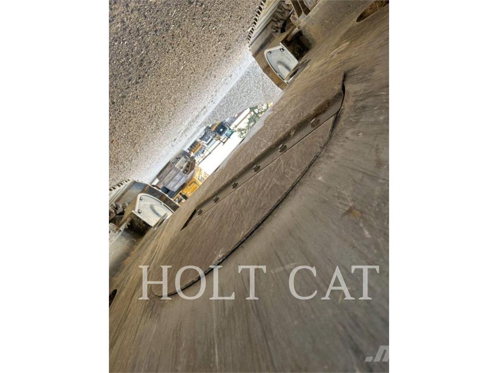 CAT 335 TC Bandgrävare