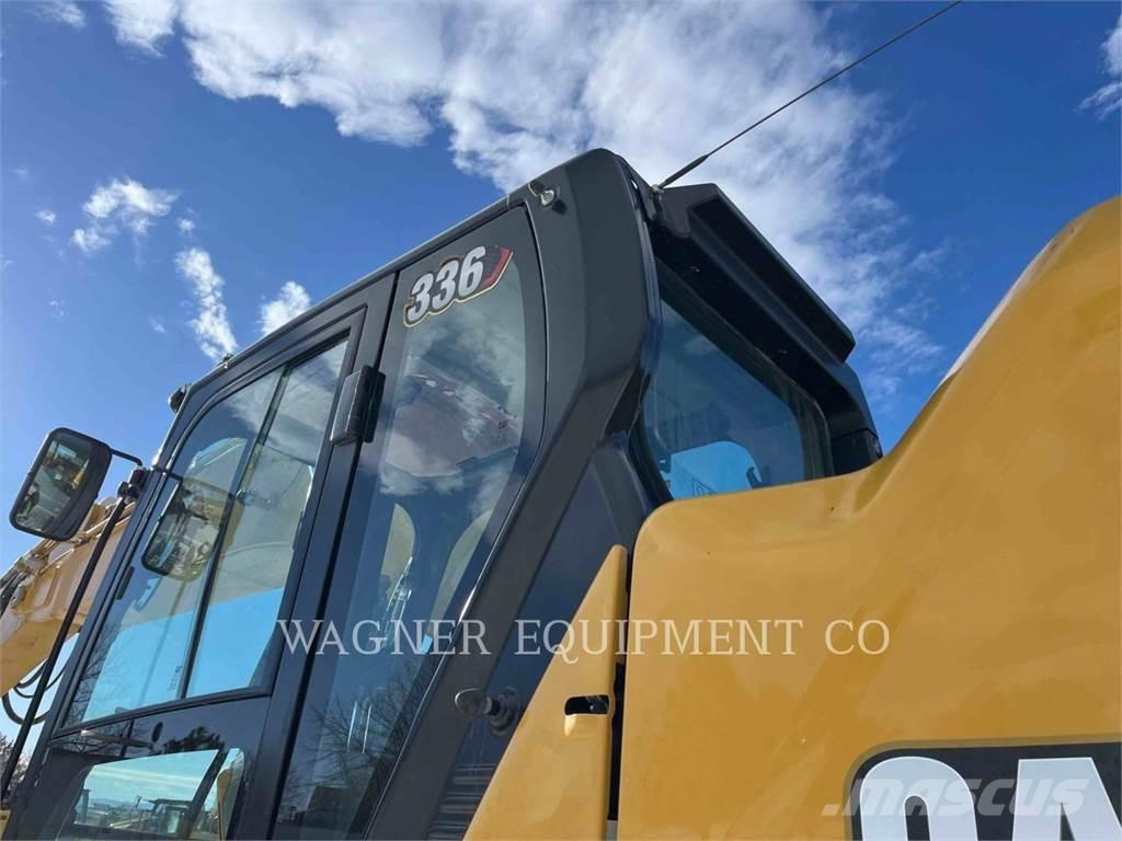 CAT 336 Bandgrävare