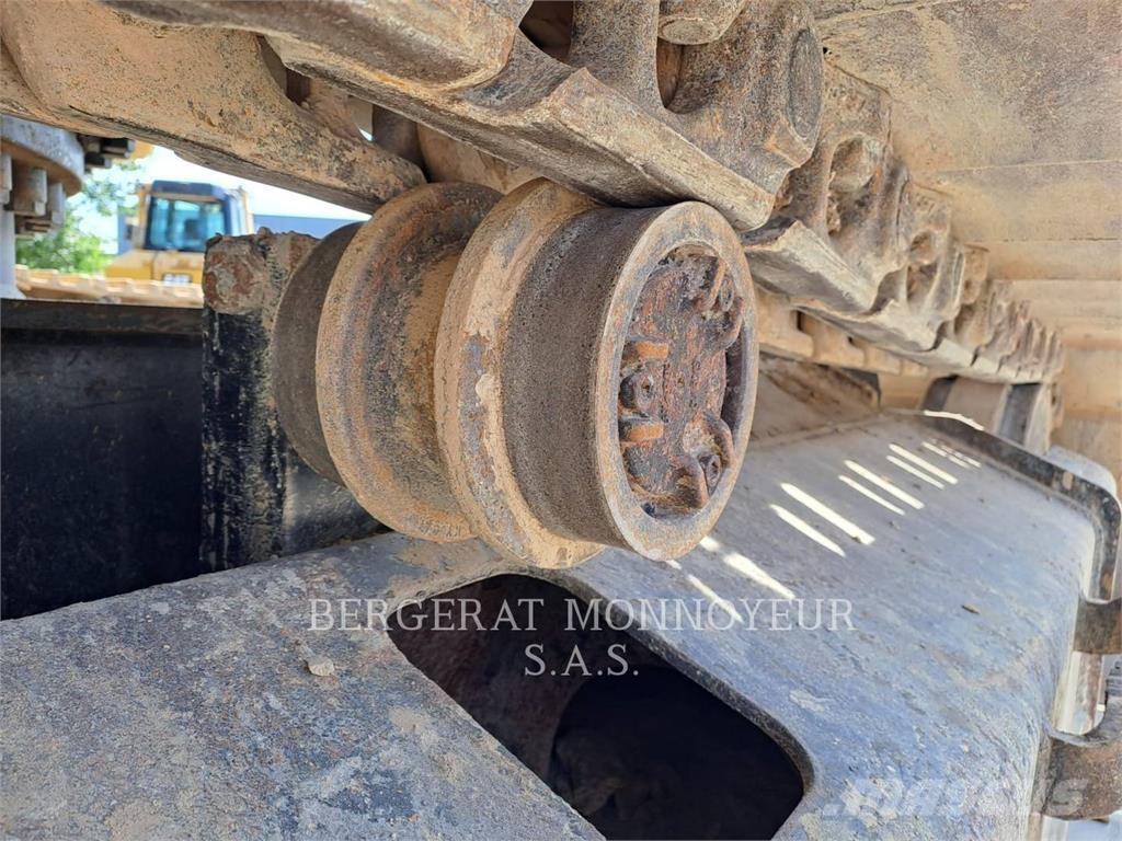 CAT 336 Bandgrävare