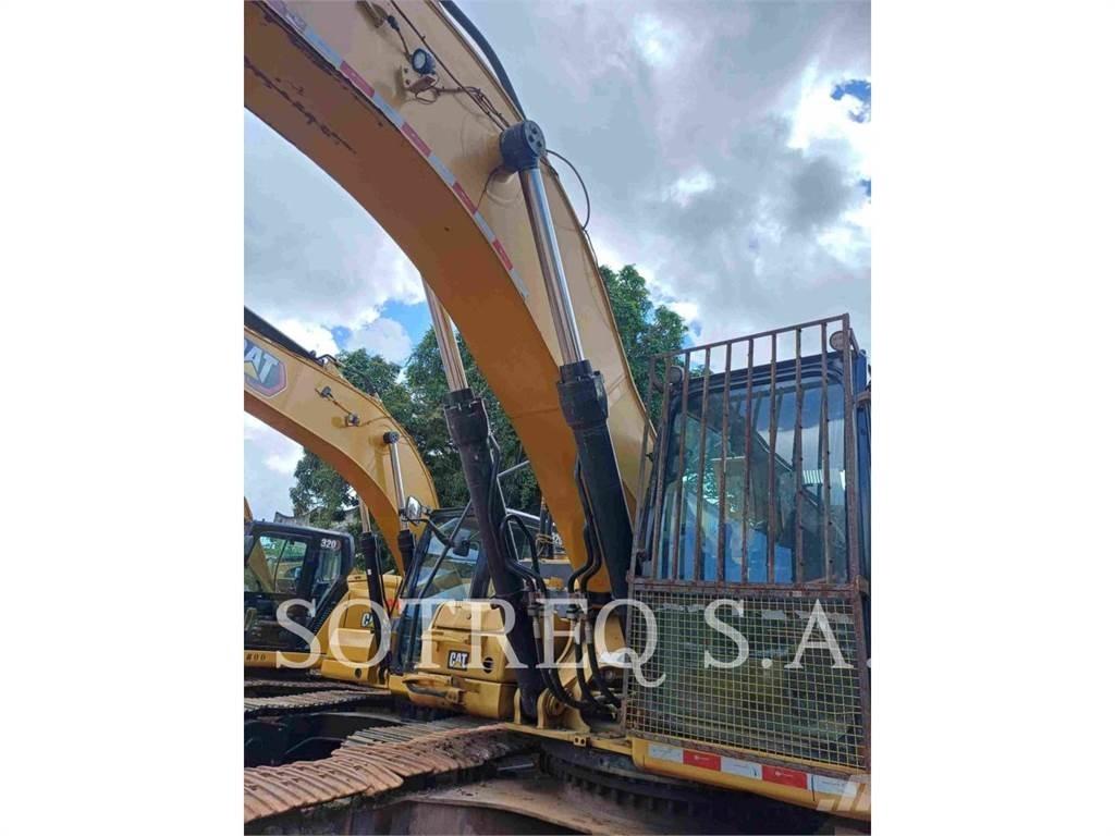 CAT 33607 Bandgrävare