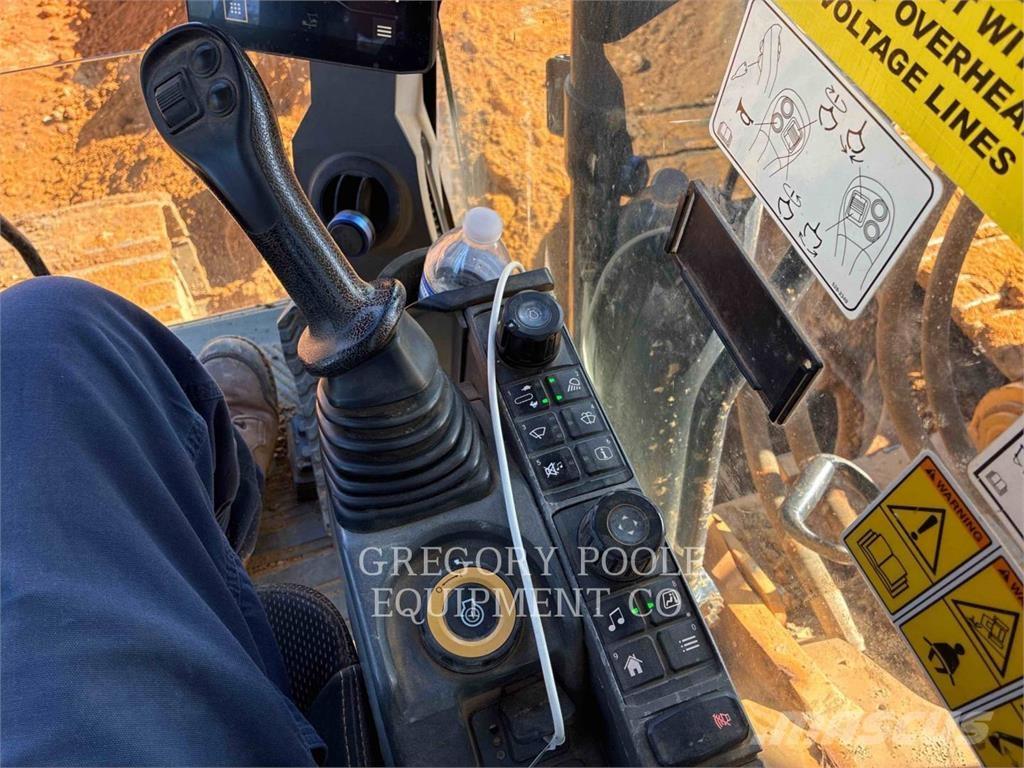 CAT 33607 Bandgrävare