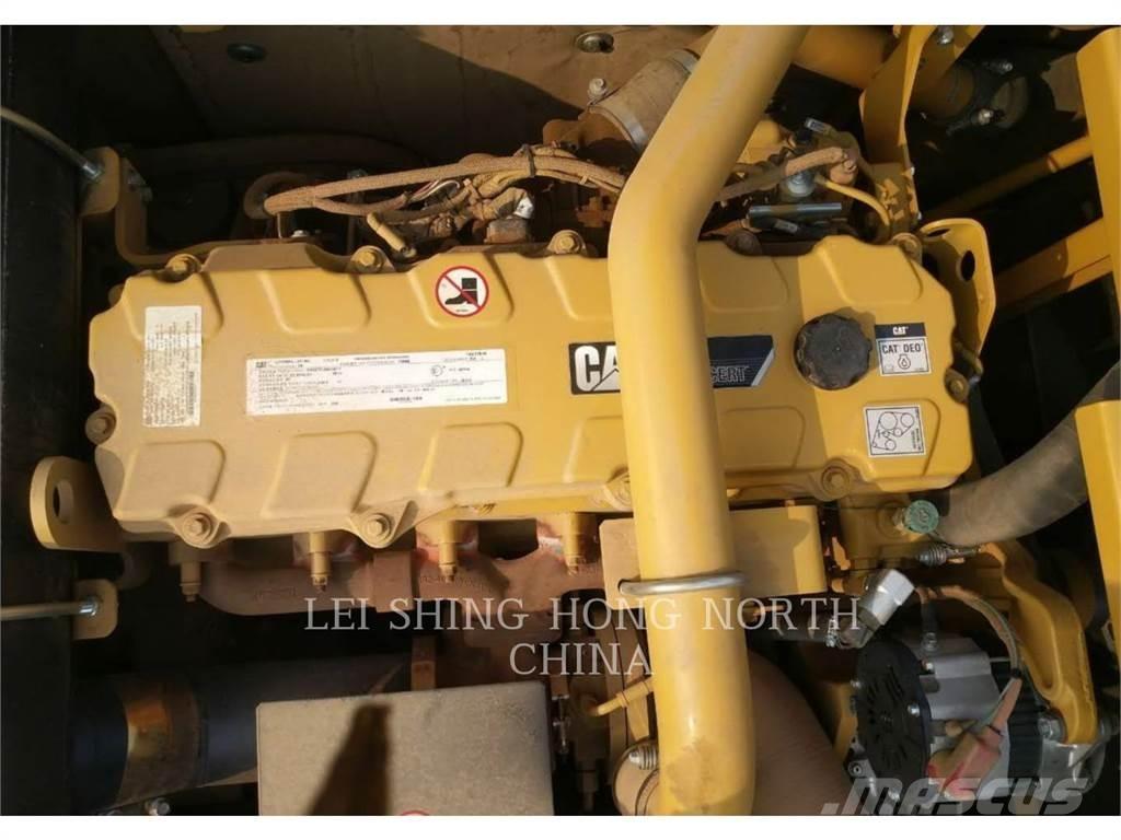 CAT 336D2 Bandgrävare