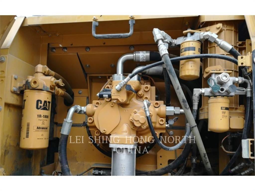 CAT 336D2 Bandgrävare