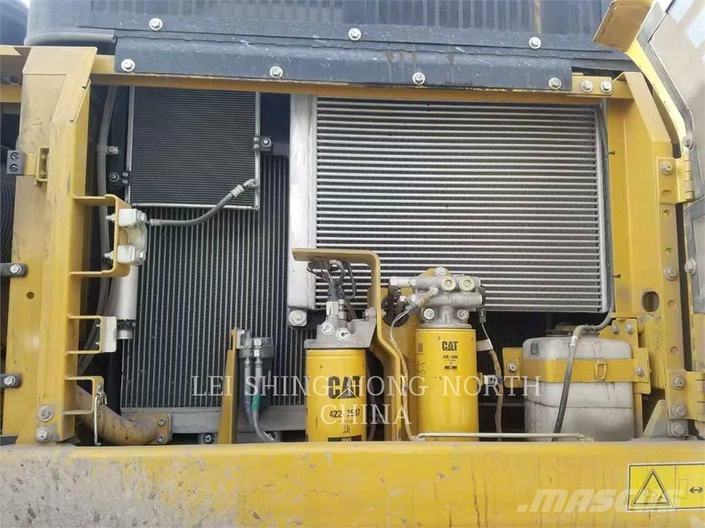 CAT 336D2 Bandgrävare